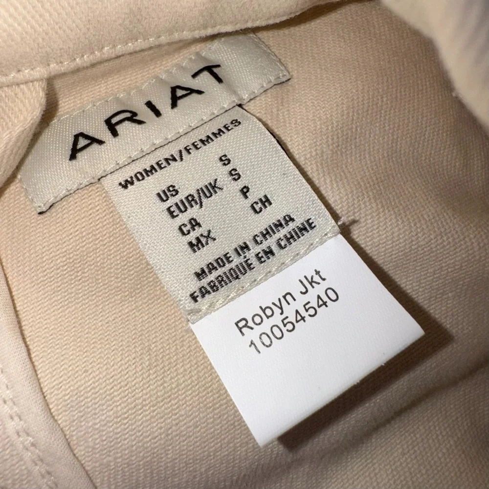 Ariat Robyn Jacket Women's Small Beige Boxy Fit Oversized Western Barn Style - Picture 8 of 11